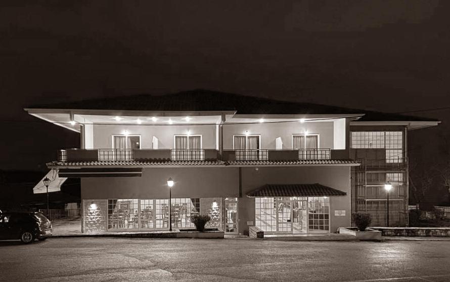 Hotel Βαδόκειος Γη à Zitsa Extérieur photo